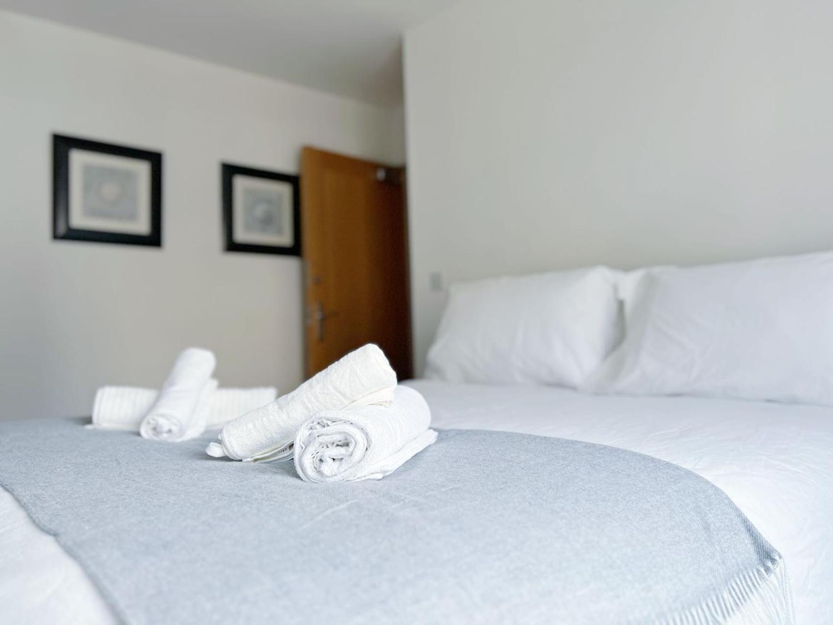 Comfort Seaside Two-Bedroom Apt Swansea Eksteriør billede