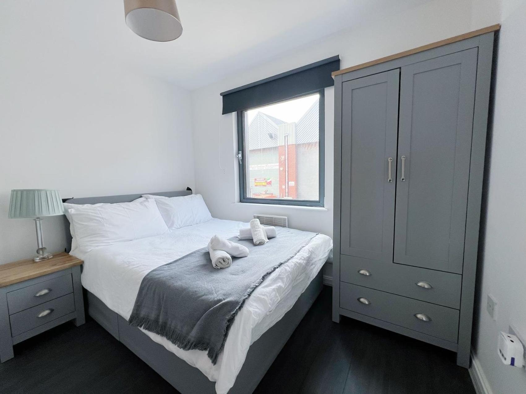 Comfort Seaside Two-Bedroom Apt Swansea Eksteriør billede